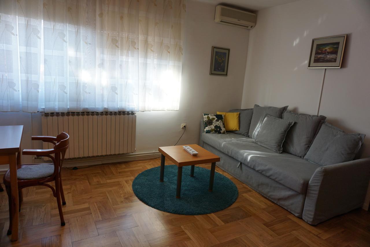 Apartments Ziher ซาเกร็บ ภายนอก รูปภาพ