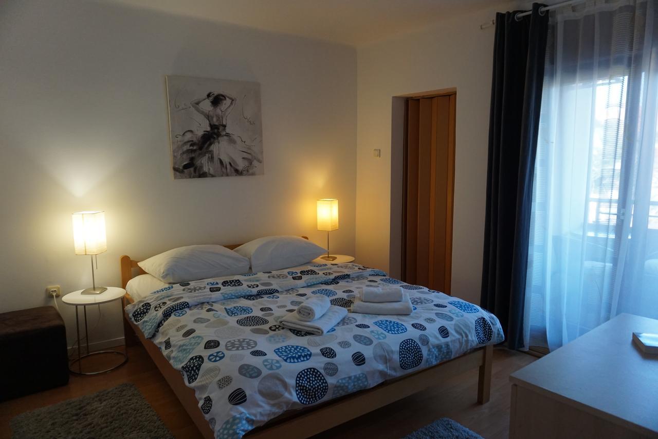 Apartments Ziher ซาเกร็บ ภายนอก รูปภาพ